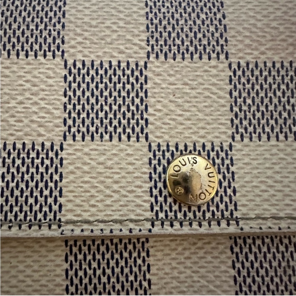 Louis Vuitton Damier Azur Checkered Continental Wallet - Cream & Light Gray - Picture 8 of 10